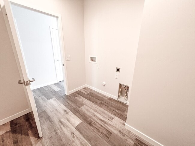 Building Photo - 1496 Sangria Dr