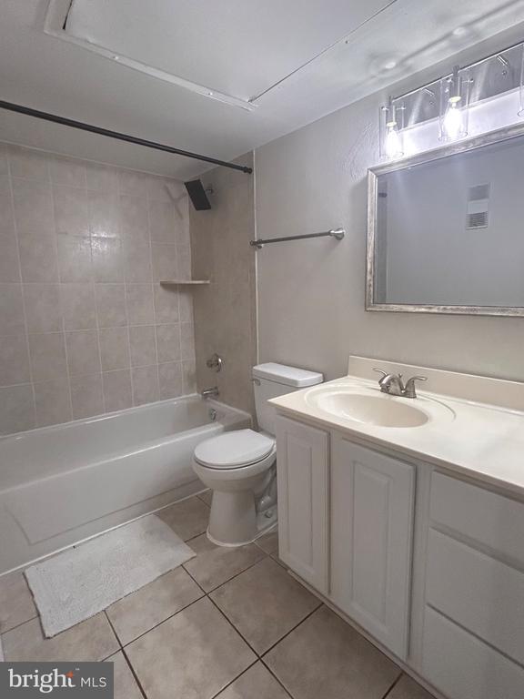 Building Photo - 12158 Penderview Terrace