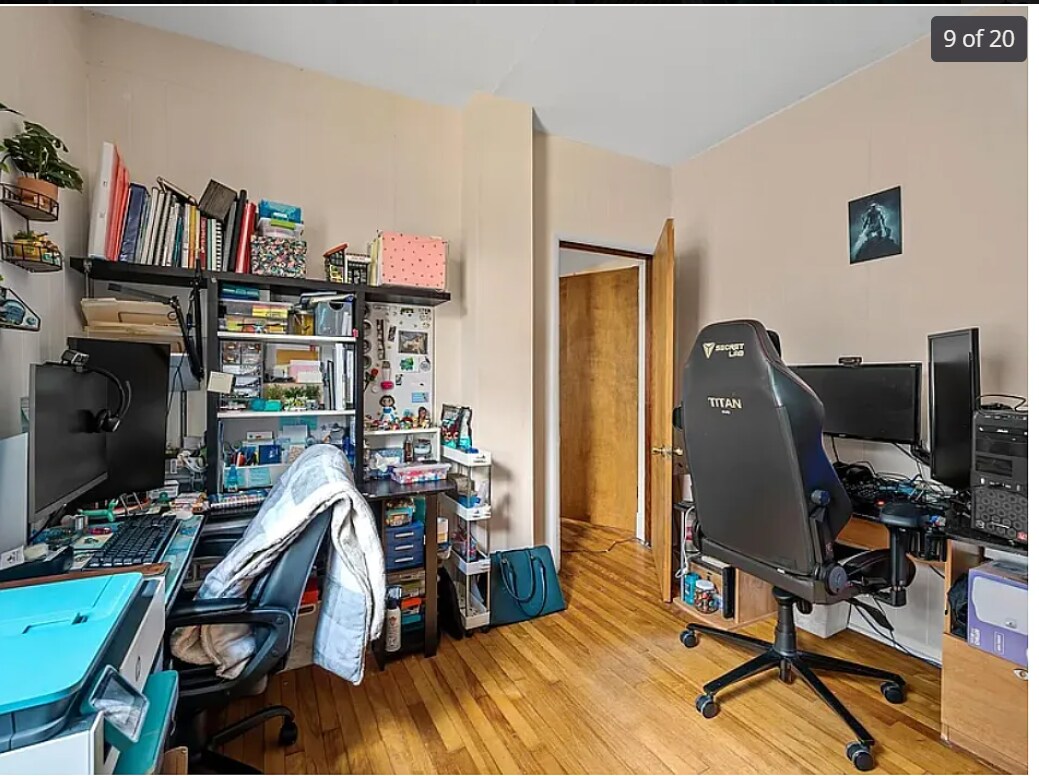 Bedroom 2 - 887 James Ave