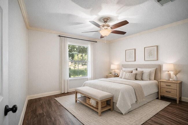 Building Photo - 2411 Orange St