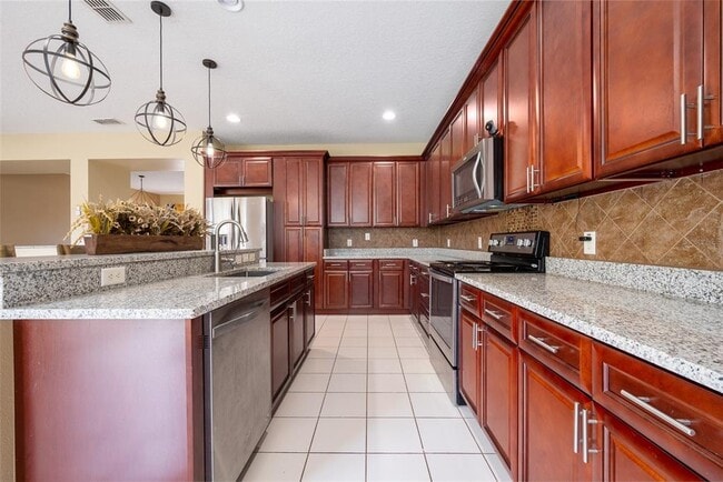 Building Photo - 207 Black Springs Ln