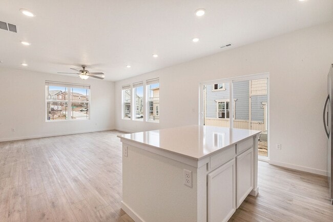 Building Photo - 2675 Painted Turtle Ave