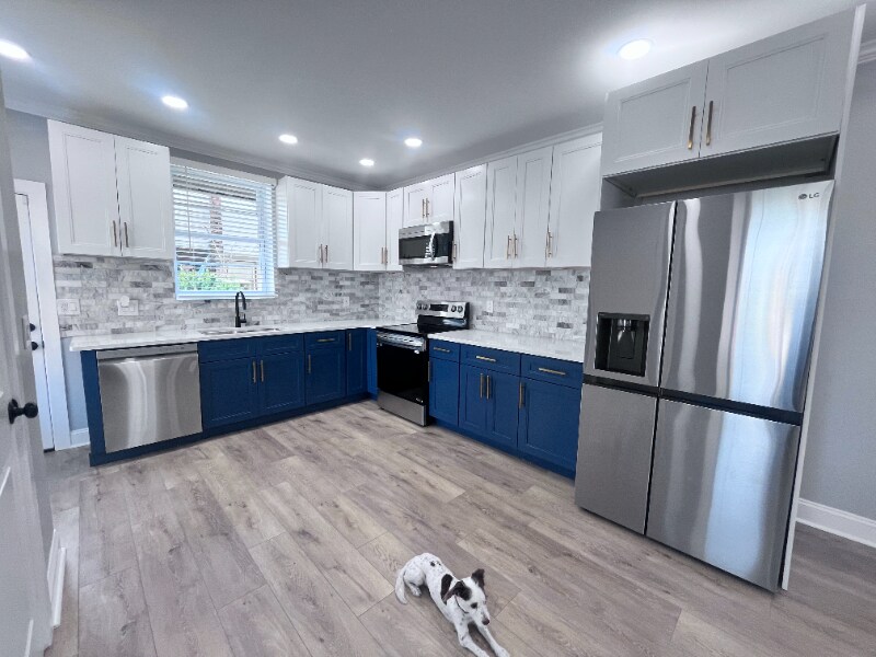 Building Photo - 2520 W Seybert St