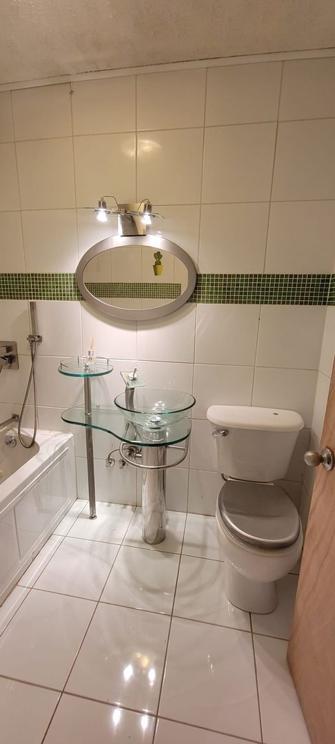 Building Photo - 4 bedrooms 3 baths beautiful house