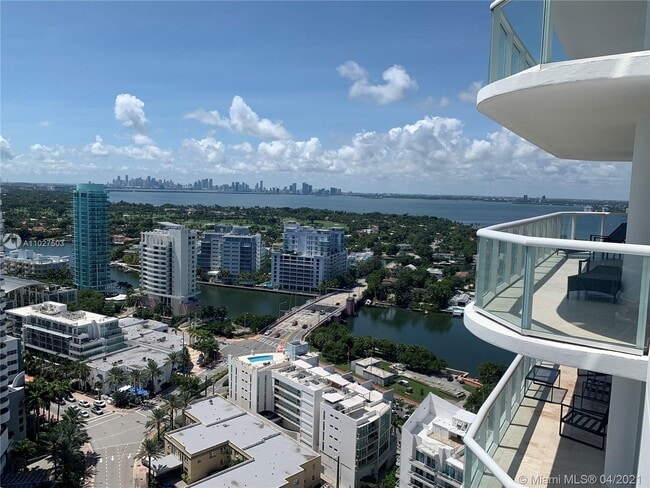 Building Photo - 6365 Collins Ave