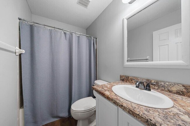 Building Photo - 5512 Meadow Passage Dr