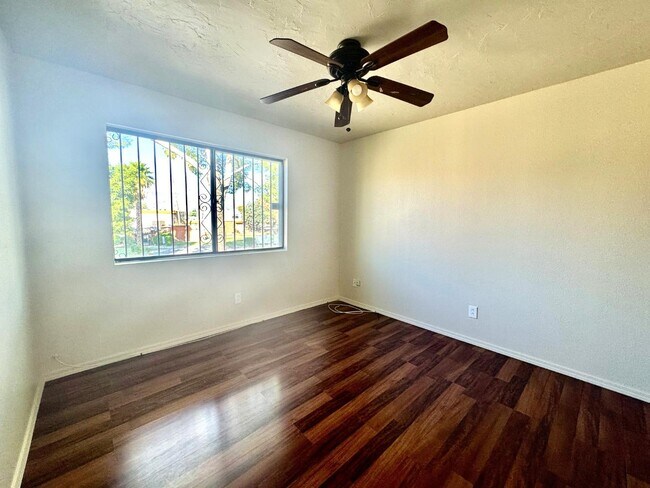 Building Photo - 6536 Calle La Paz