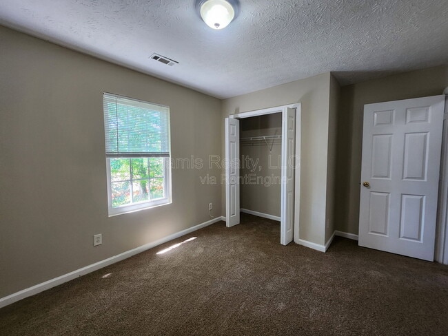 Building Photo - 5477 Denny Dr