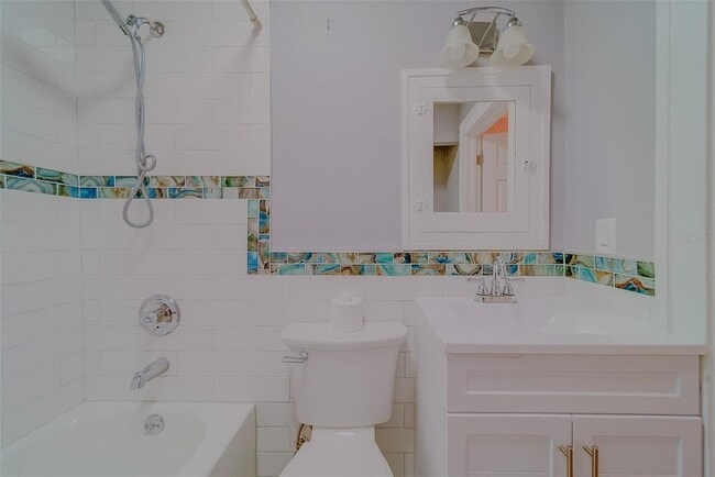 Building Photo - 4642 7th Ave N