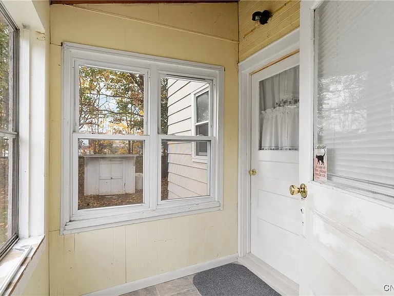 Building Photo - 414 Broadwell Ave