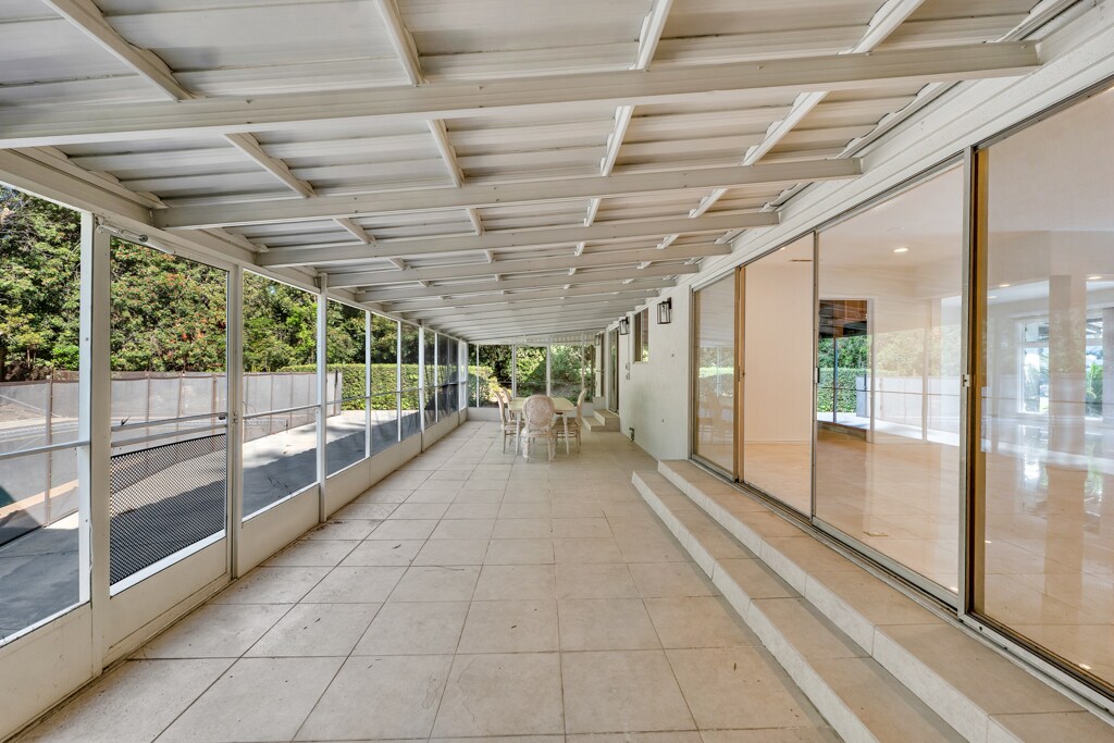 Building Photo - 4615 Arriba Dr