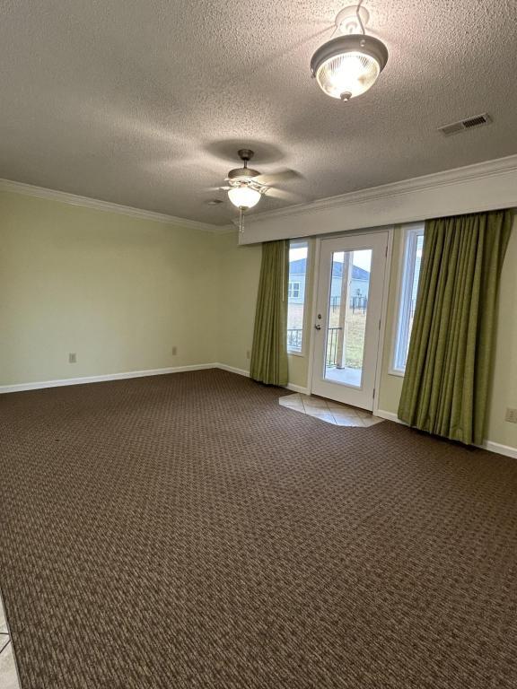 Building Photo - 216 Double Eagle Dr