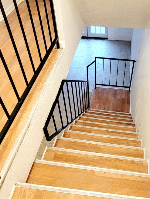 Building Photo - 9503 Olde Towne Row