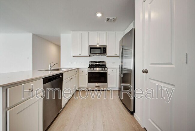 Building Photo - 9729 NW 124th St