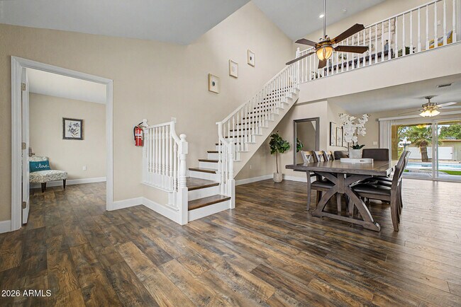 Building Photo - 2837 W Union Hills Dr