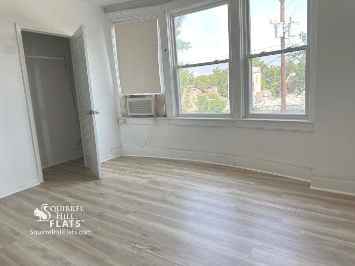 Building Photo - 5704 Darlington Rd