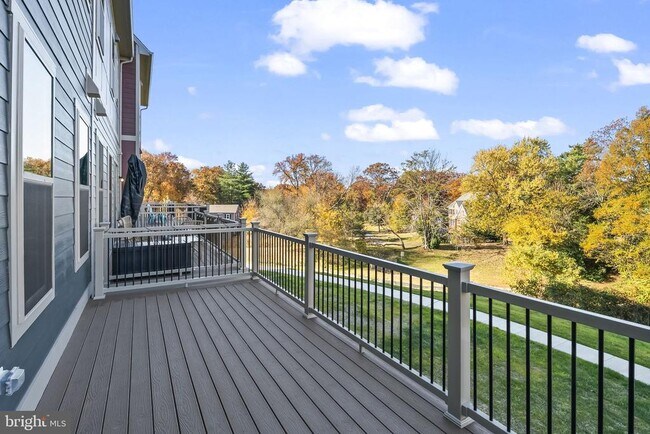 Building Photo - 6244 Folly Ln