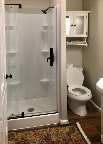 2nd Bathroom with Master Bedroom - 418 N Main St