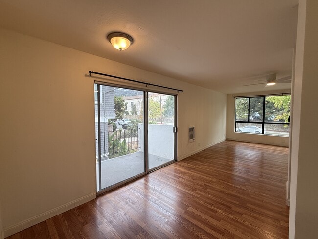 Building Photo - 2632 Warring St