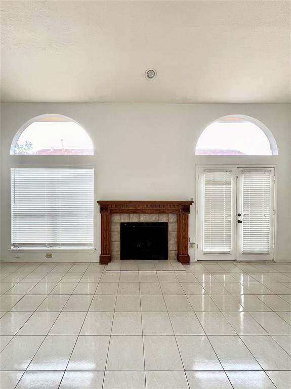 Building Photo - 10119 Reedwood Ln