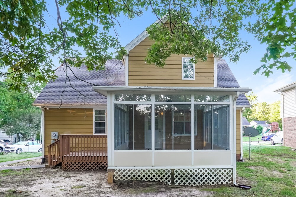 Building Photo - 2110 Arden Pl
