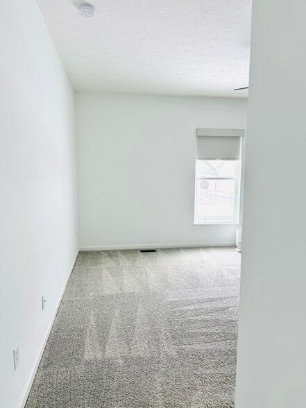 Building Photo - 3873 Moors Edge Ln