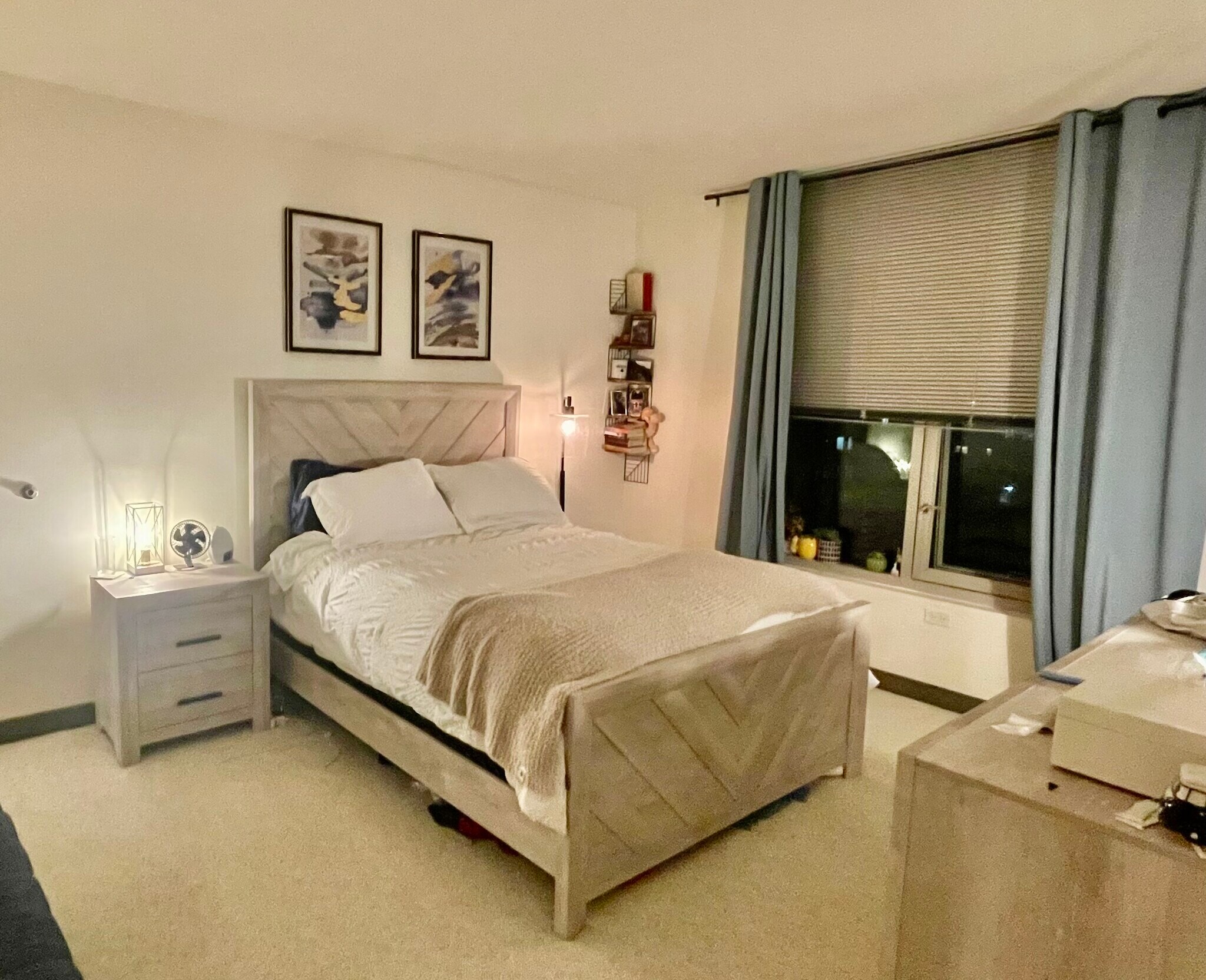 Building Photo - 425 W Beech St