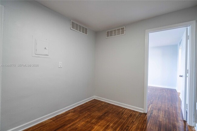 Building Photo - 7931 East Dr