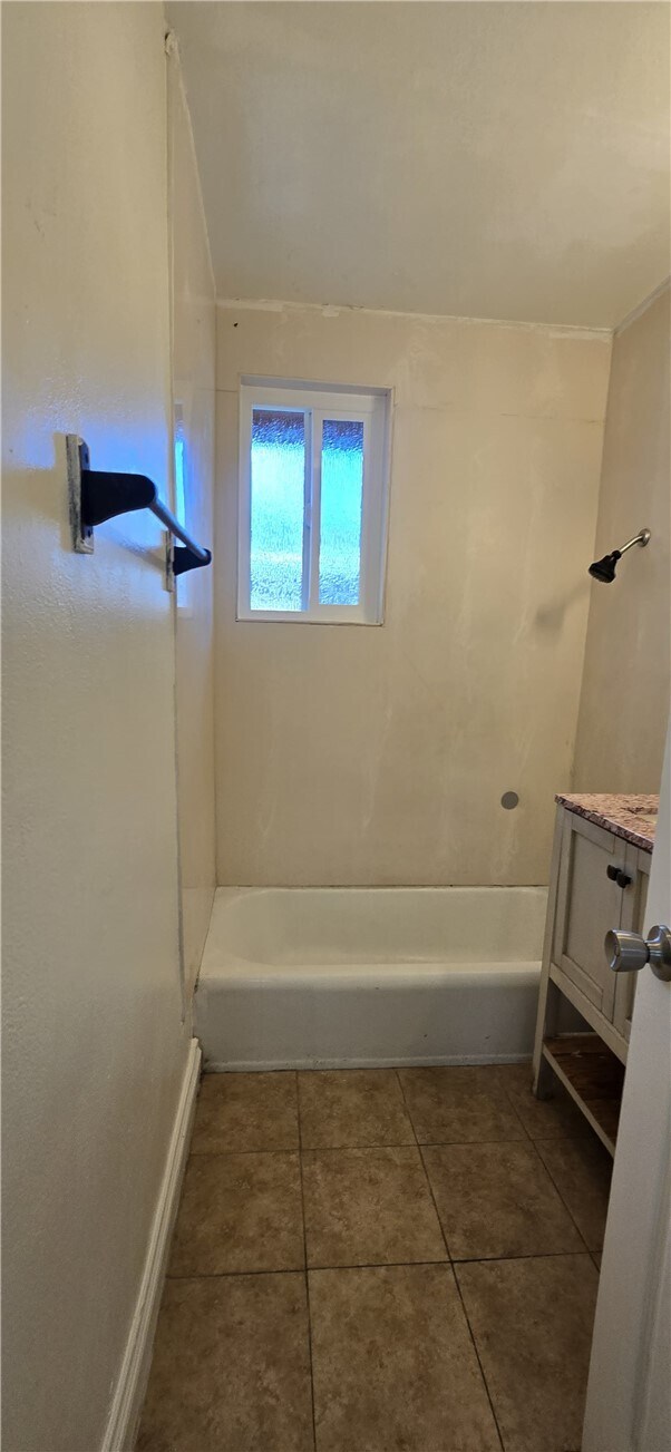 Building Photo - 1095 E Nocta St