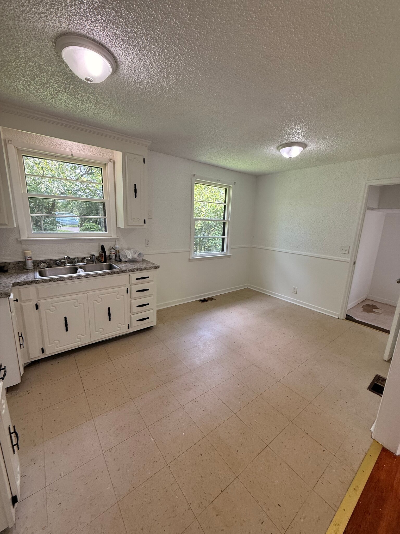 Building Photo - 3412 Olsen Ln