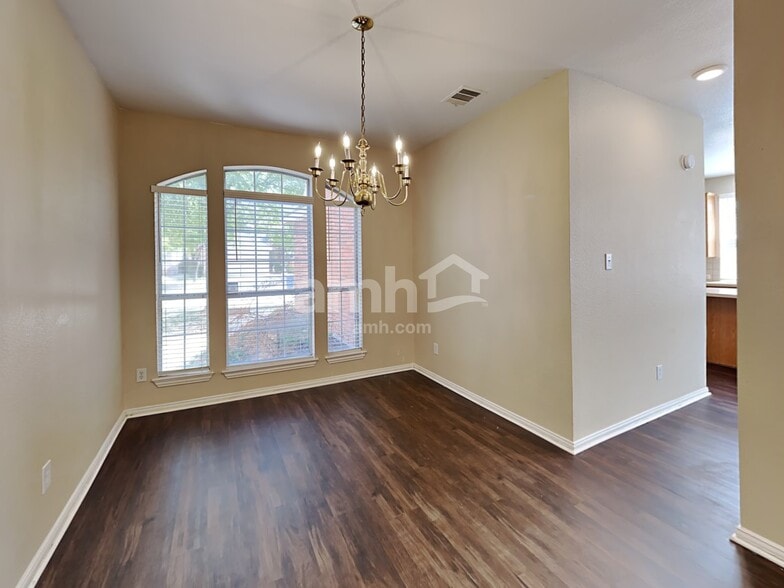 Building Photo - 11737 Latania Ln