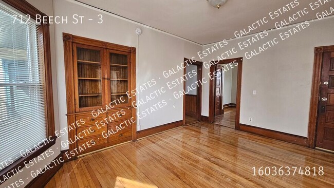 Building Photo - 712 Beech St