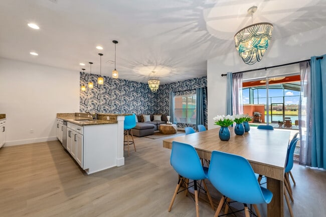 Building Photo - 8928 Cuban Palm Rd