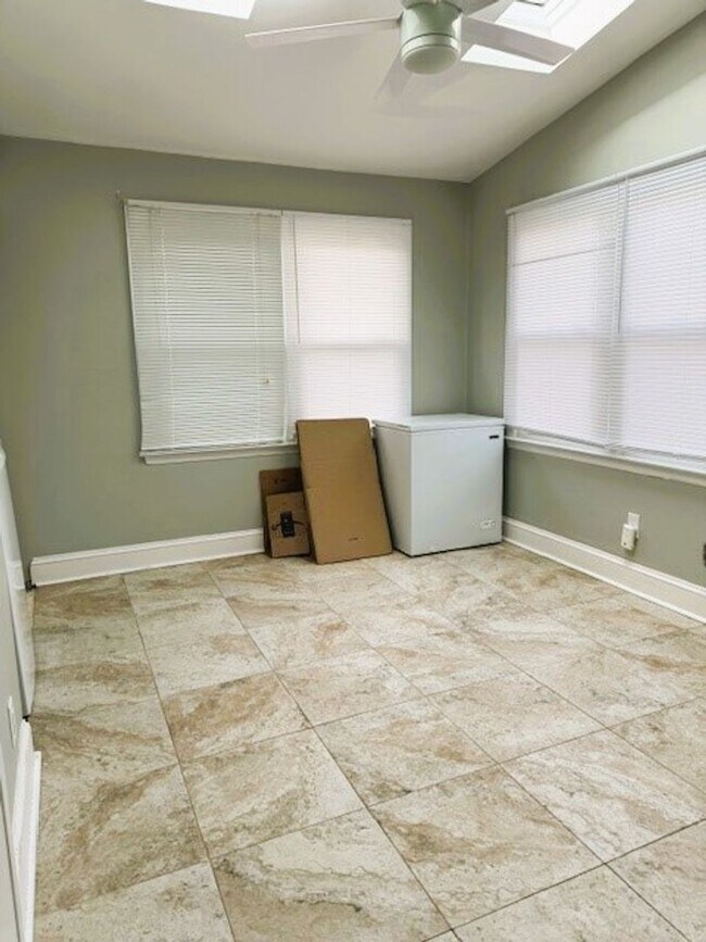 Building Photo - Coming Beginning of June!-Beautiful Home for Rent