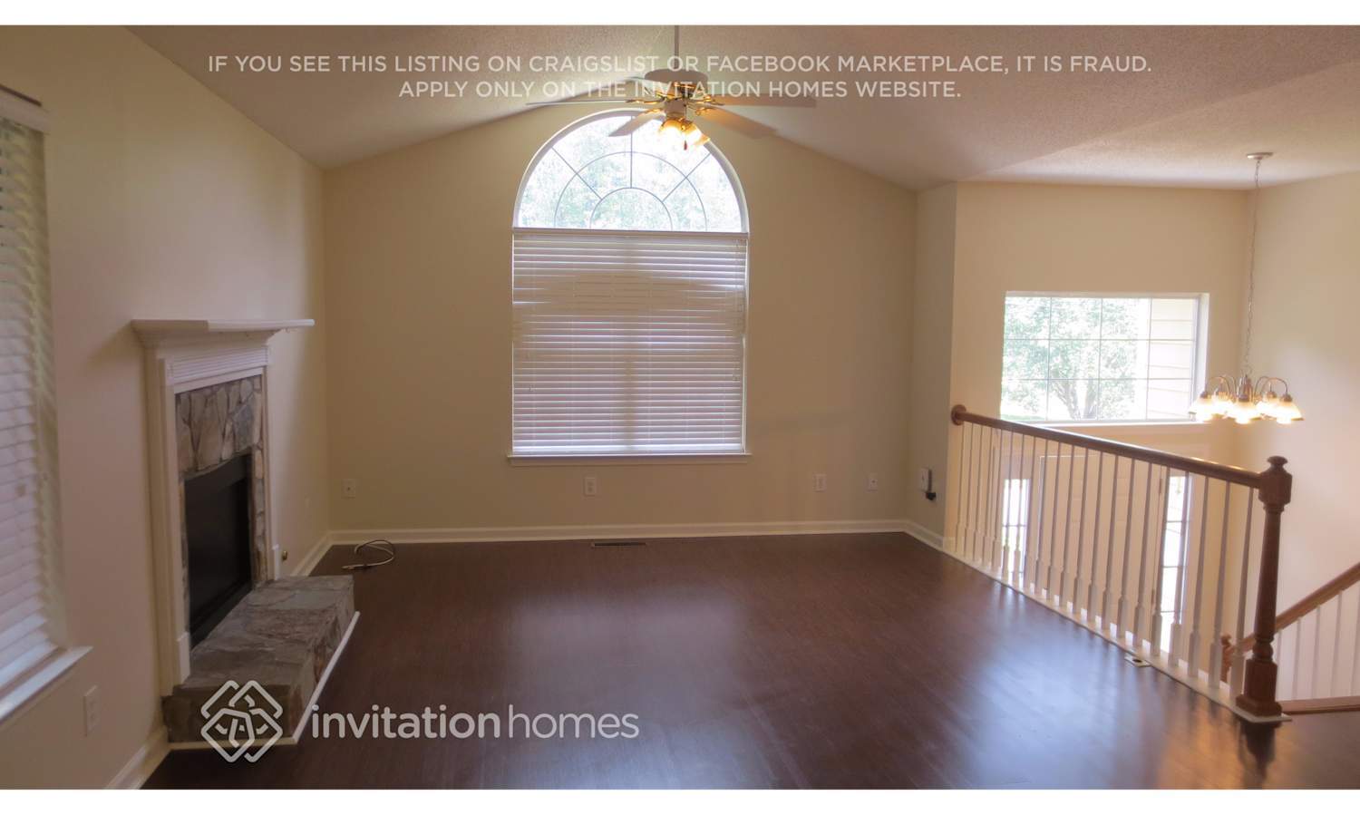 Building Photo - 313 Collins Dr