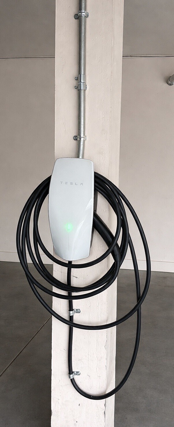 Building Photo - 632 Fisher Cir