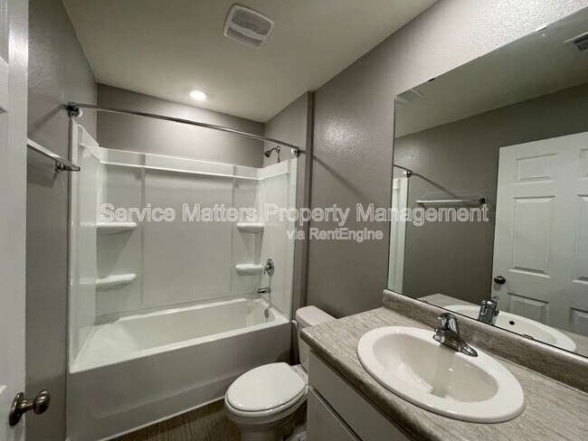 Building Photo - 4328 Jitterbug St