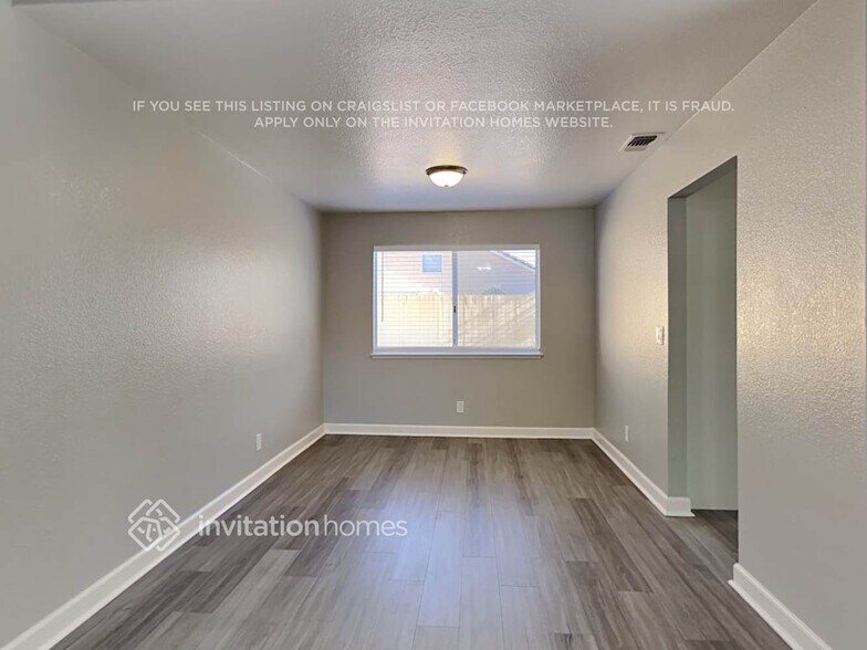 Building Photo - 4052 Tawny Meadow Way