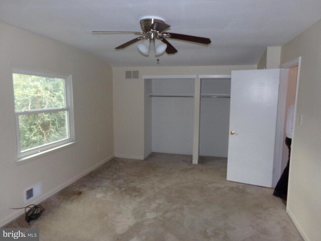 Building Photo - 73 Sepulga Dr