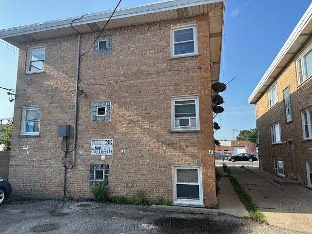 Building Photo - 8000 Grand Ave