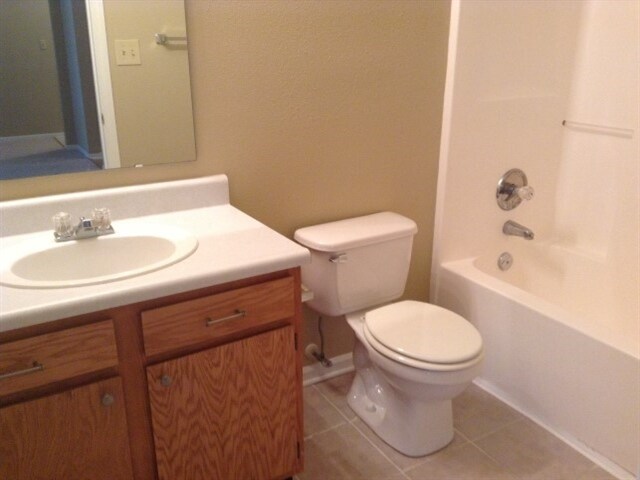 Building Photo - 175 Bent Stream Ln