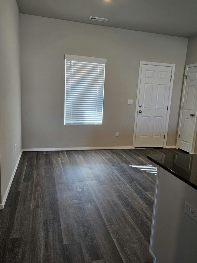 Building Photo - 5451 Eldora Cv