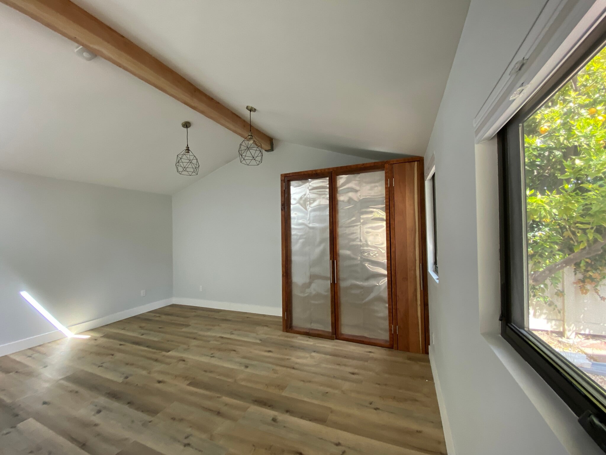 Large custom wardrobe in bedroom - 3605 Helms Ave