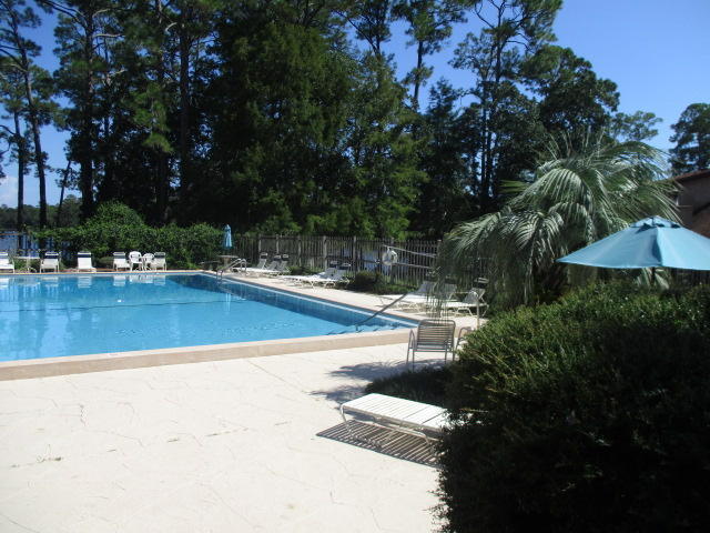 Building Photo - 5 Hidden Cove Cir