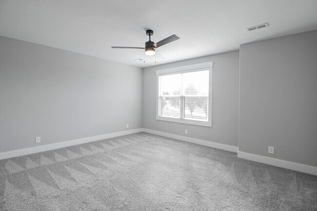 Building Photo - 403 Jonathan Wade Cir