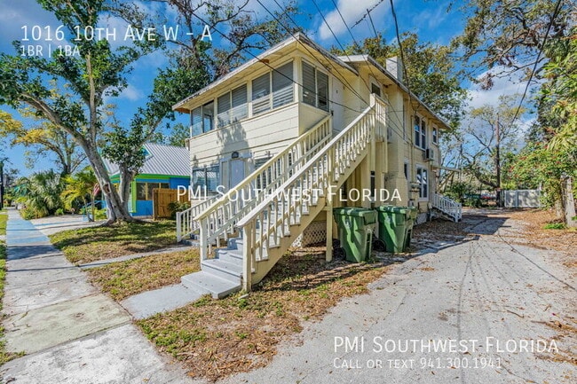 Building Photo - 1016 10th Ave W