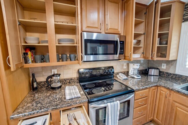 Building Photo - 58 Comanche Ct