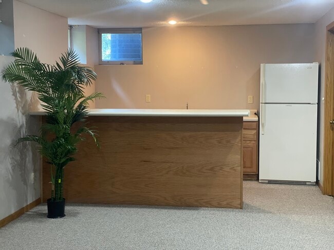 Building Photo - 2216 Orwell Ct