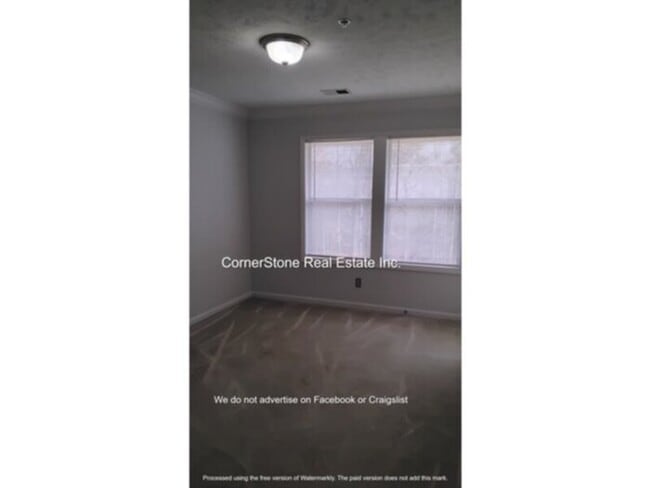 Building Photo - 6720 Willowbrook Dr