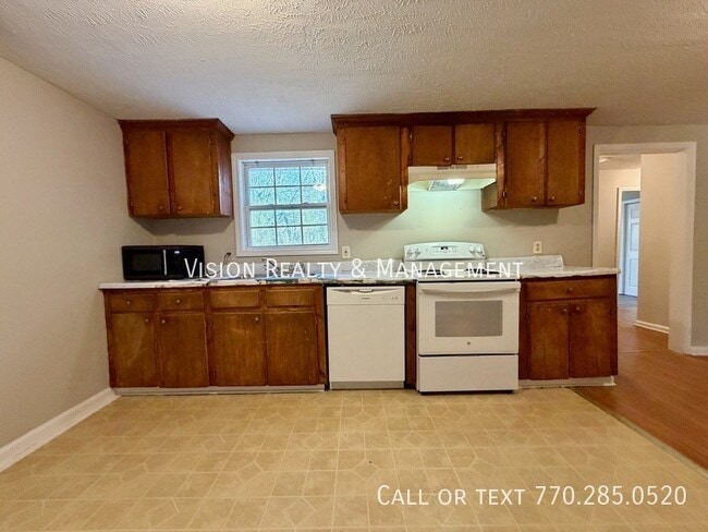 Building Photo - 219 Harmon Ave